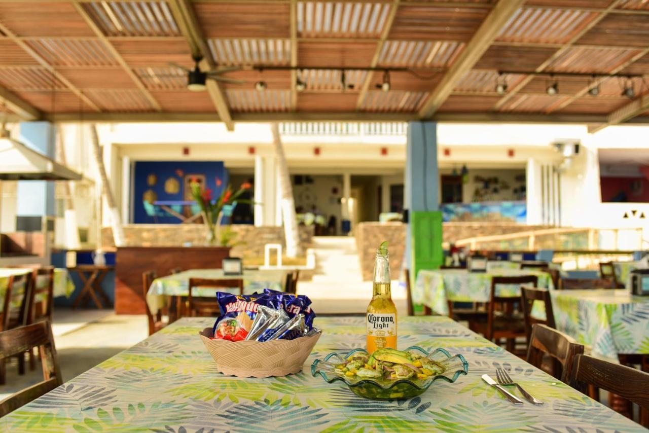 Bungalows Las Hamacas San Patricio Melaque Exteriör bild